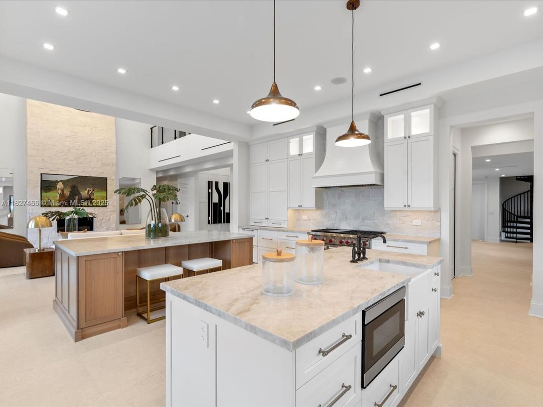 Interior, Kitchen, Pendant Lights, Recessed Lighting, Stainless Steel Appliances