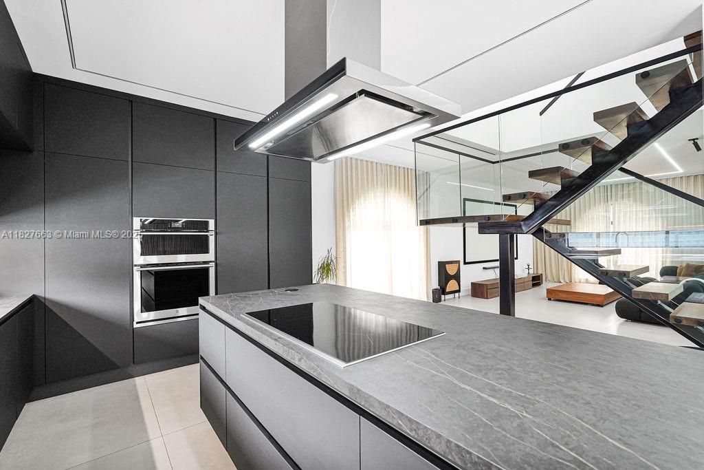 Interior, Kitchen, Stainless Steel Appliances