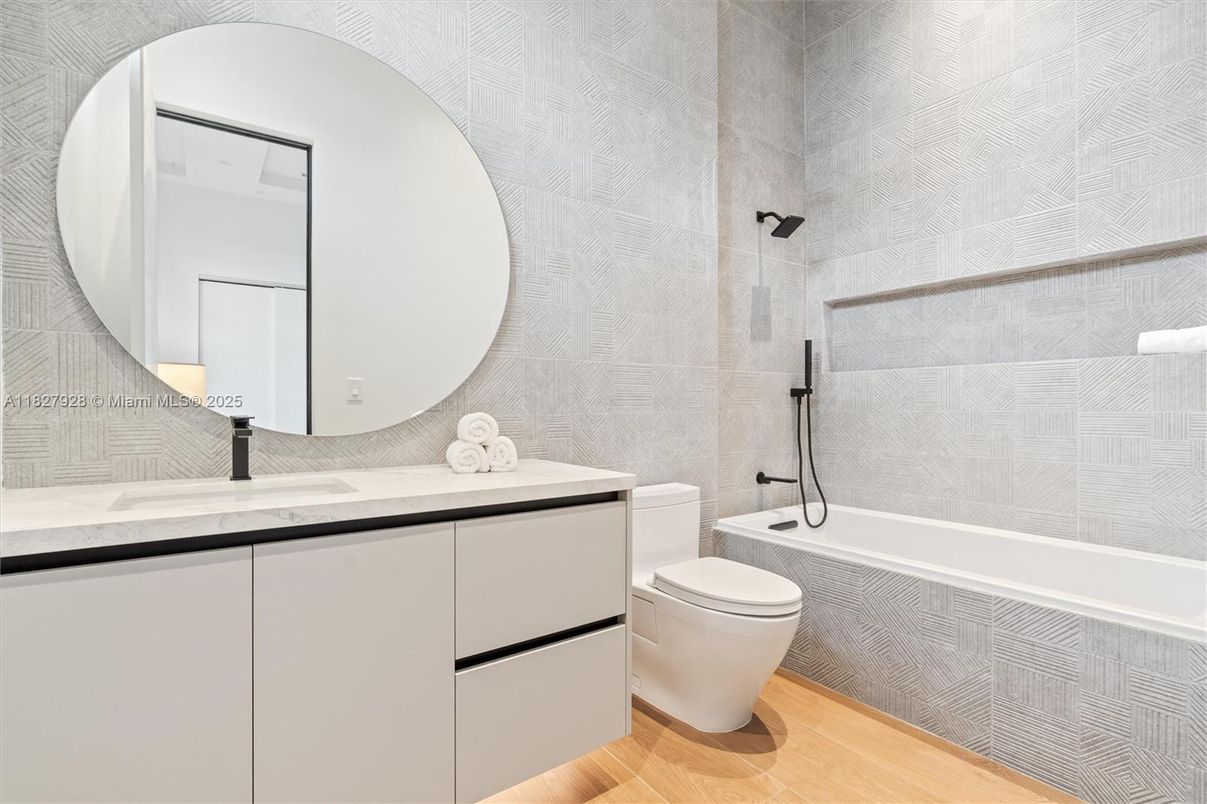 Bathroom, Interior, Wood Texture Flooring