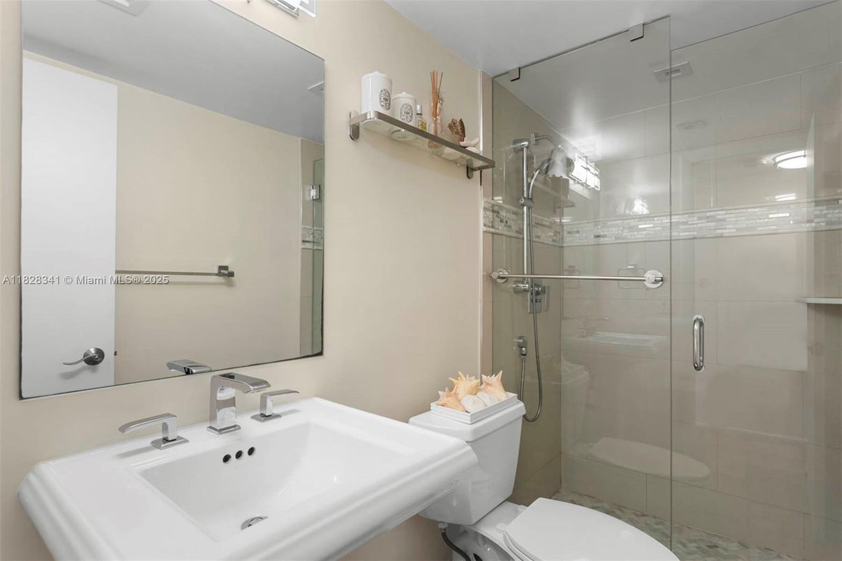 Bathroom, Glass Shower, Interior