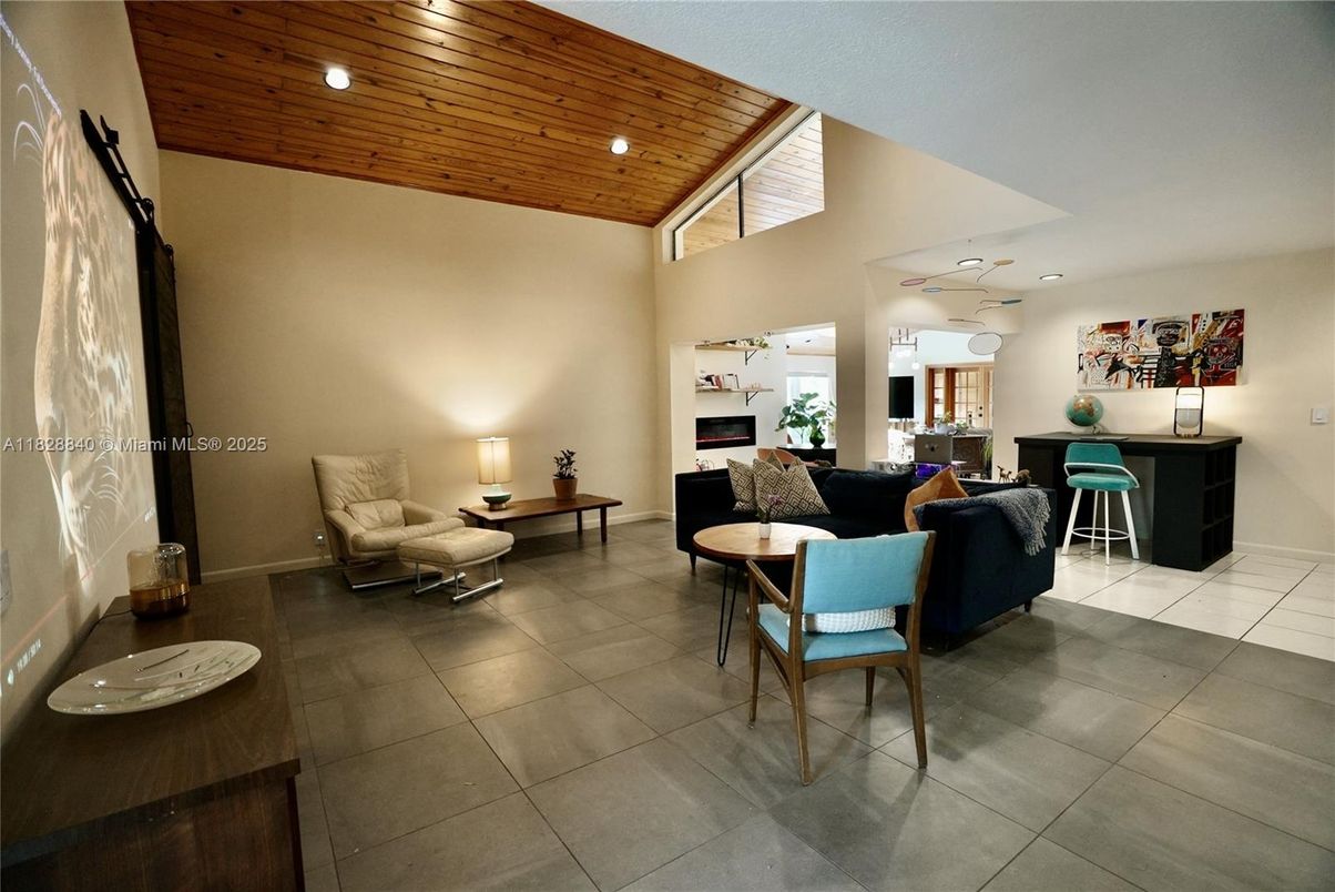 Interior, Living room, Recessed Lighting, Wooden Ceilings