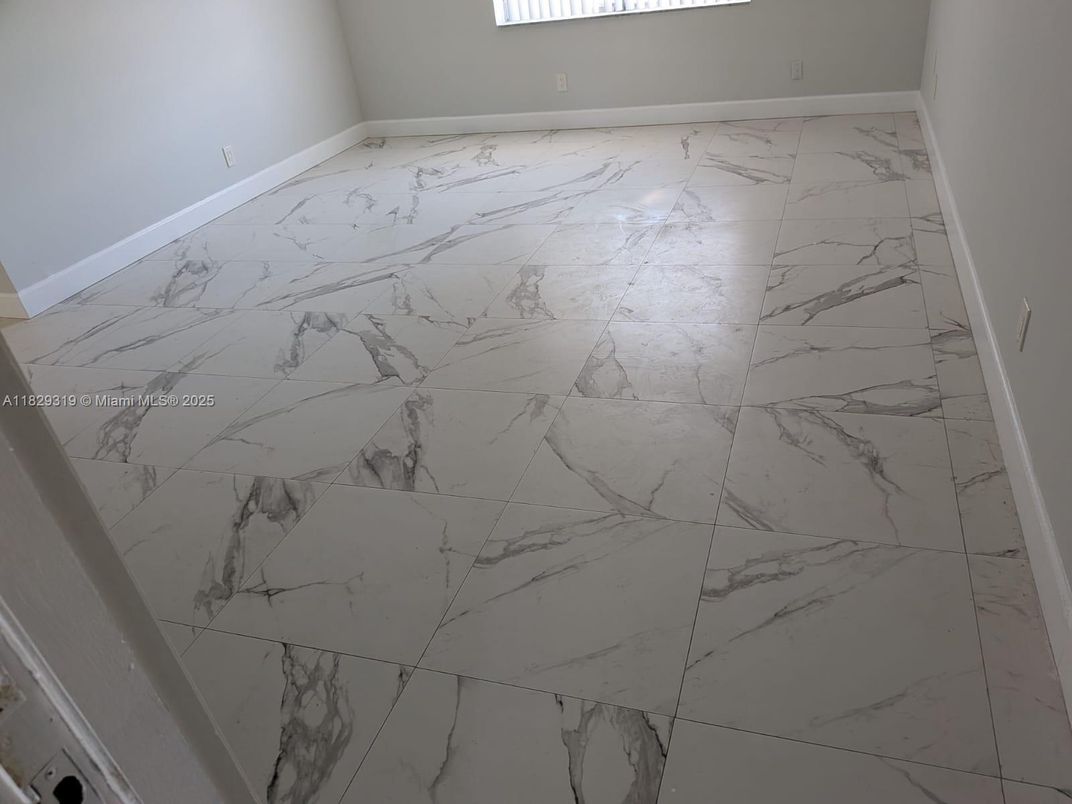 Empty room, Interior, Marble