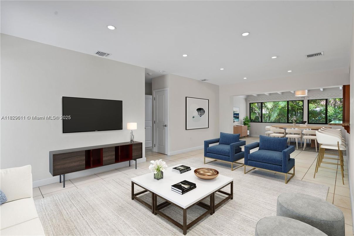 Dining room, Interior, Living room, Recessed Lighting