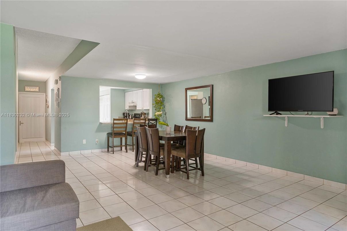 Dining room, Interior, Kitchen