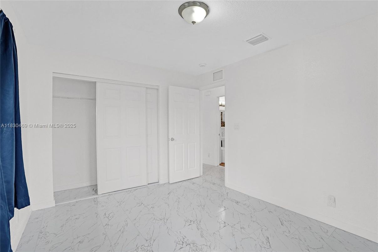 Empty room, Interior, Marble