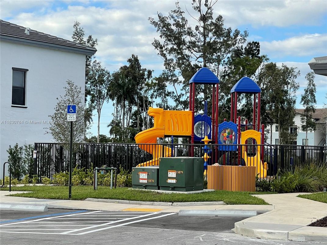 Backyard, Exterior, Playground