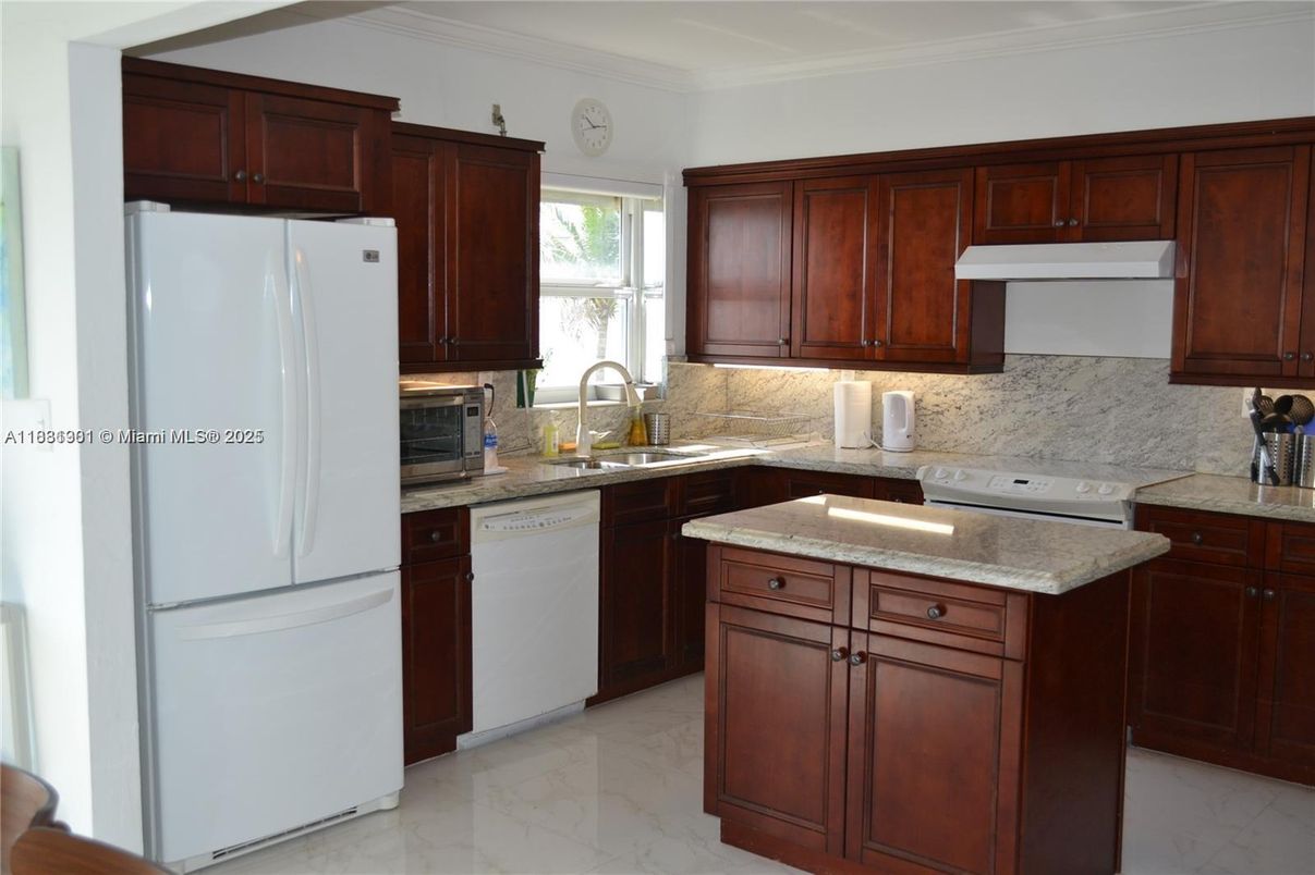 Interior, Kitchen, Marble