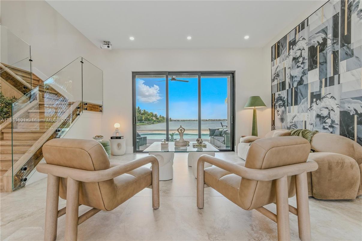 Interior, Living room, Recessed Lighting, Water