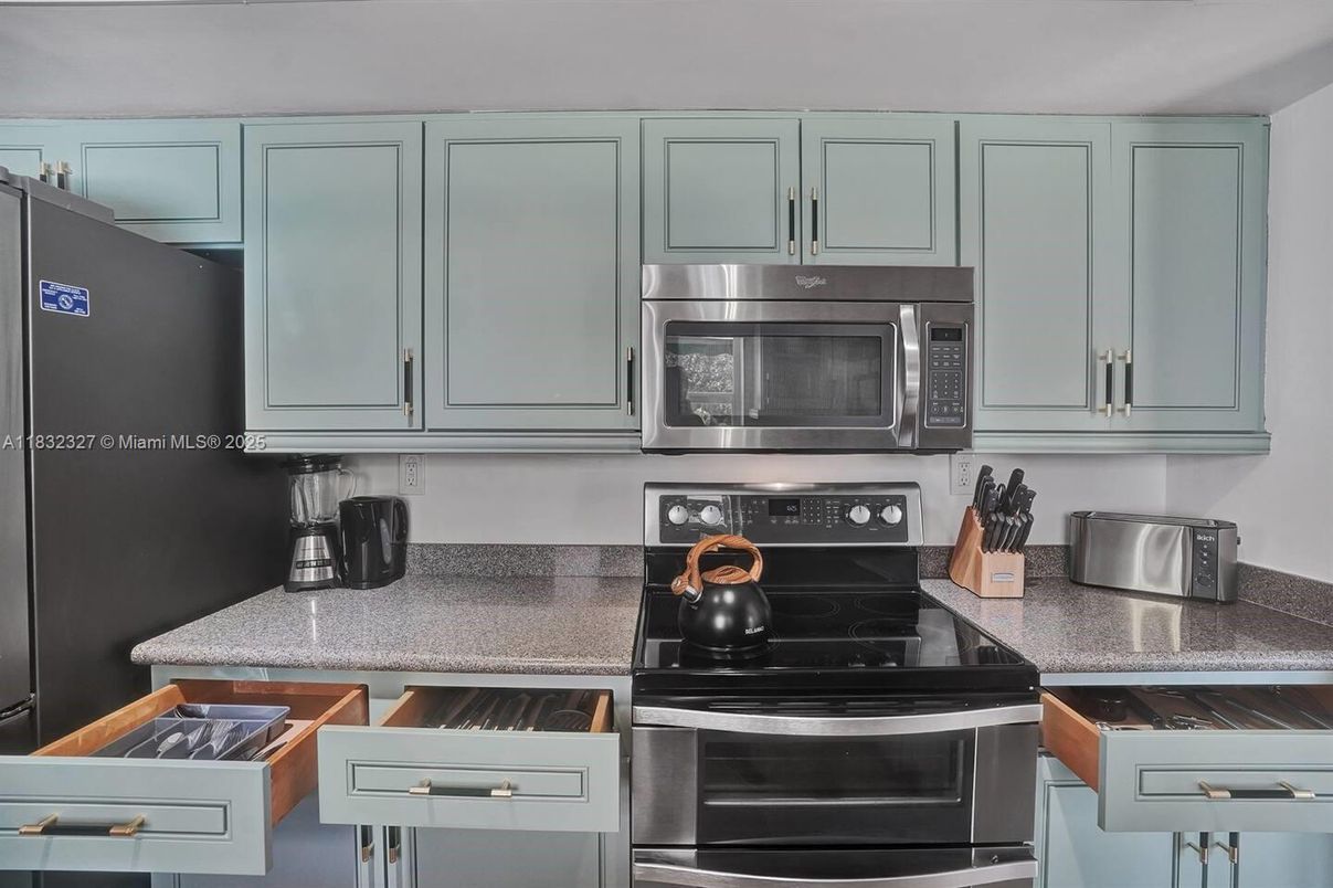 Interior, Kitchen, Stainless Steel Appliances