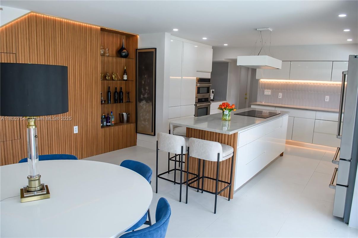 Interior, Kitchen, Pendant Lights, Recessed Lighting, Stainless Steel Appliances