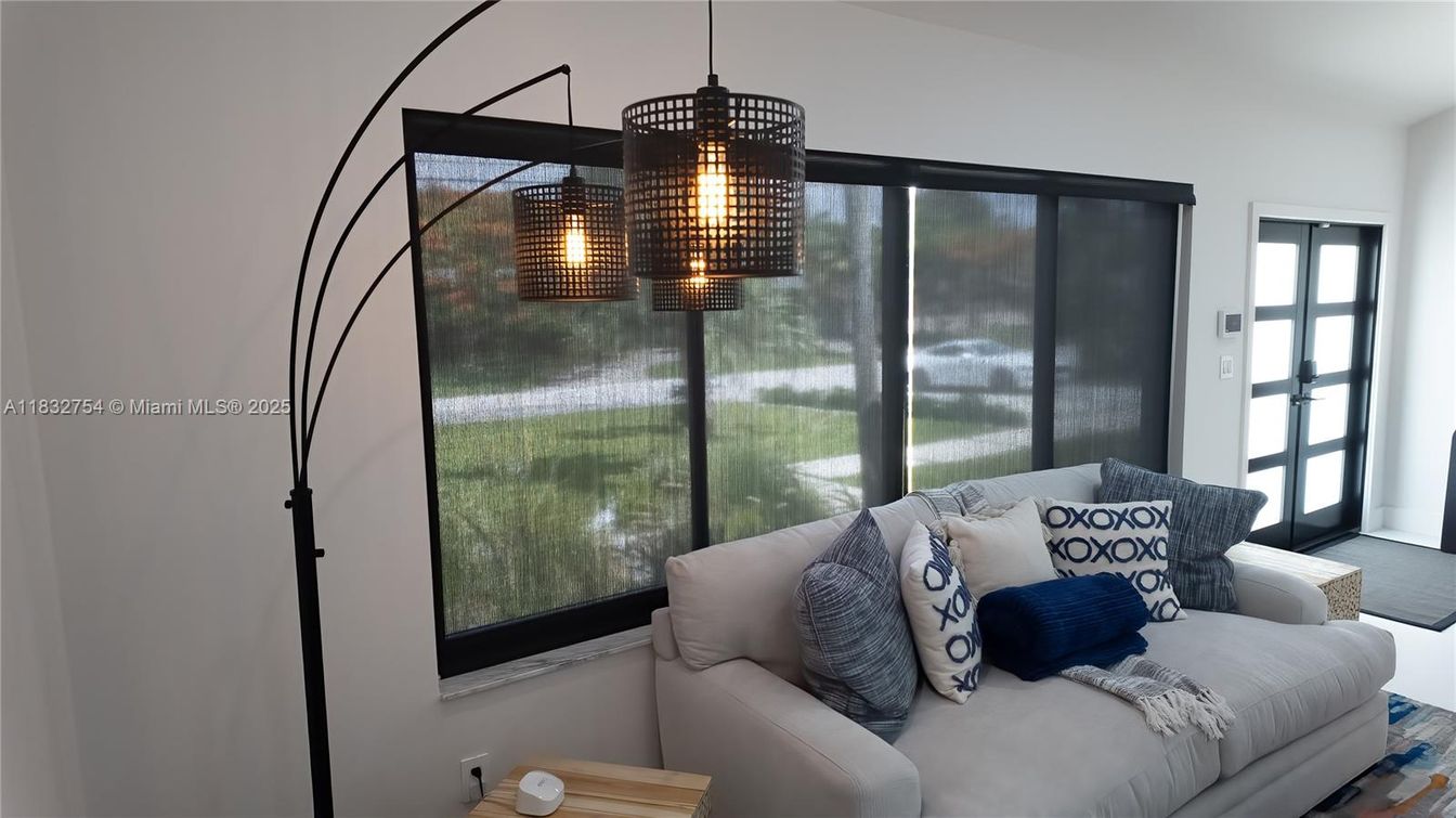 Interior, Living room, Pendant Lights, Water