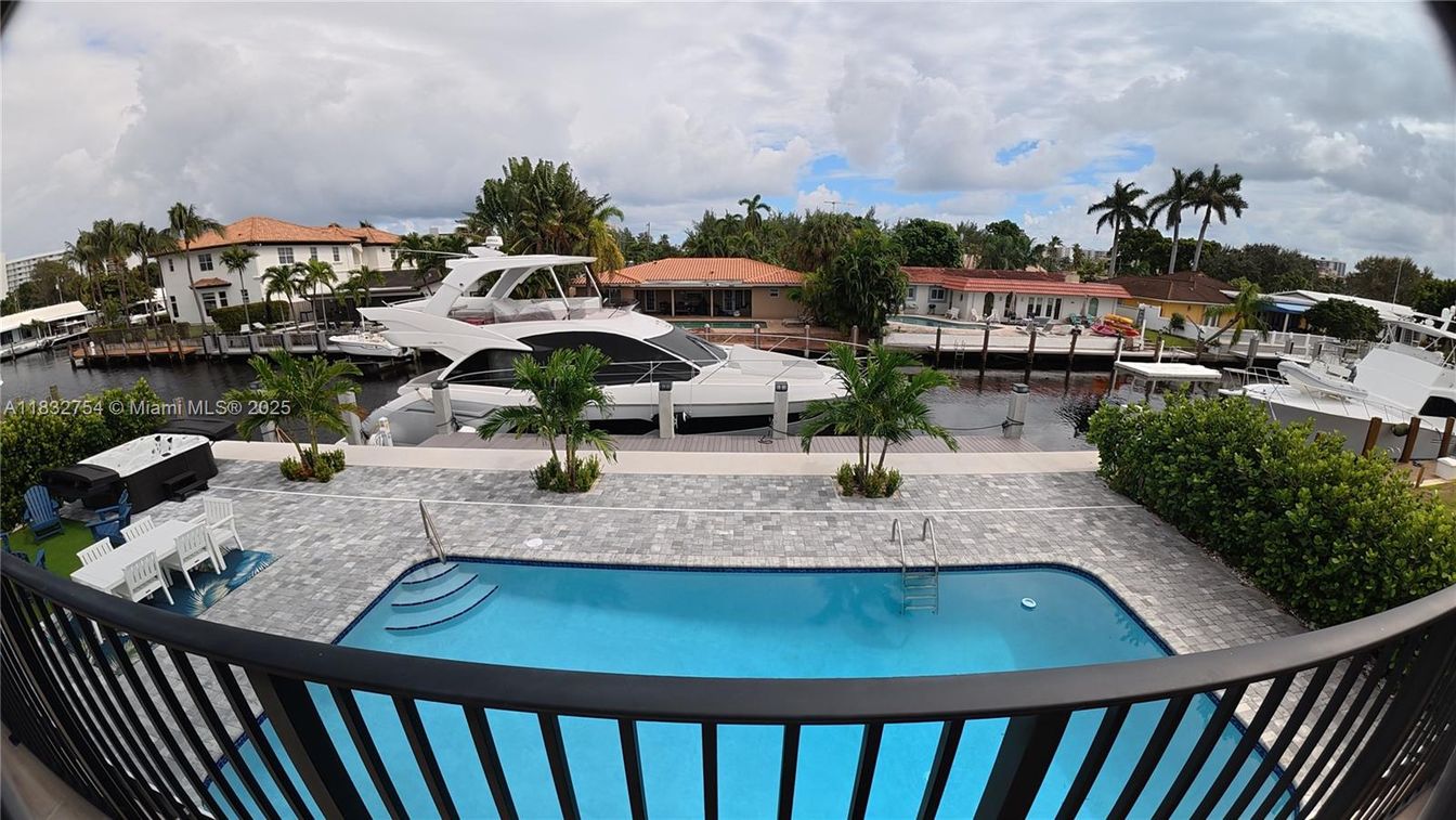 Water, Exterior, Pool, Other