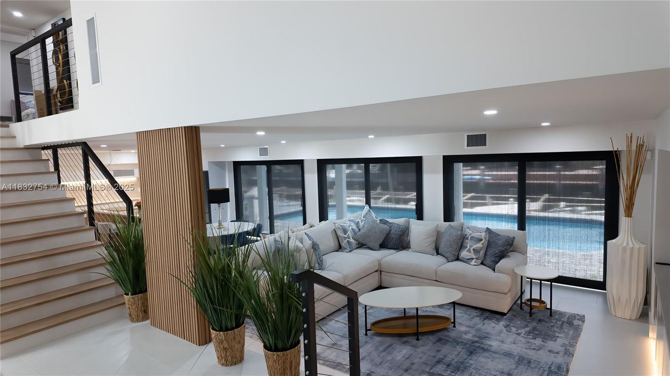 Interior, Living room, Recessed Lighting, Water