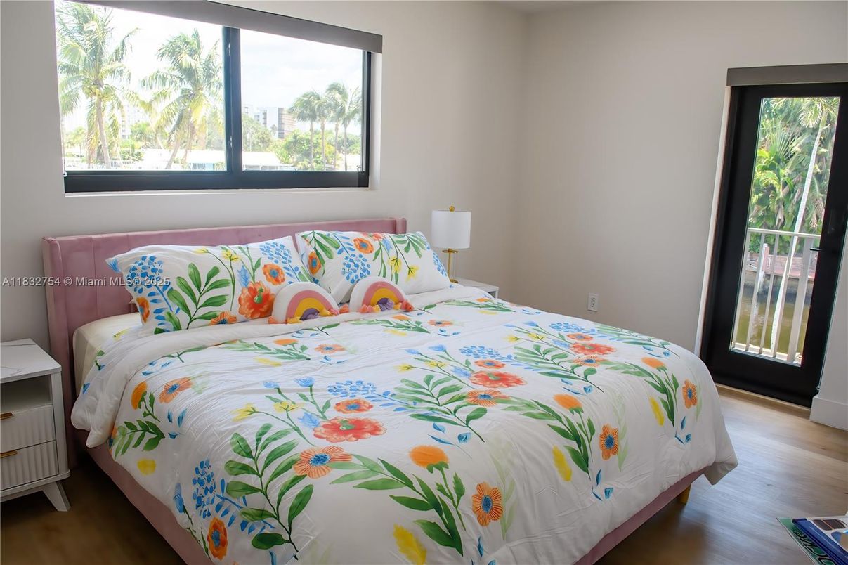 Bedroom, Interior, Wood Texture Flooring