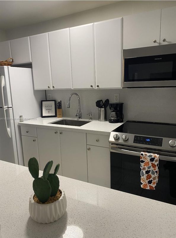 Interior, Kitchen