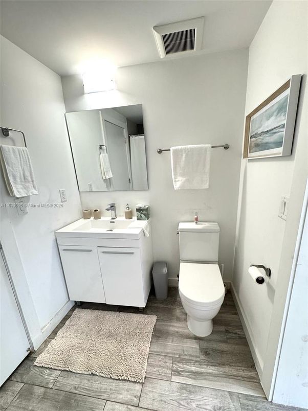 Bathroom, Interior, Wood Texture Flooring