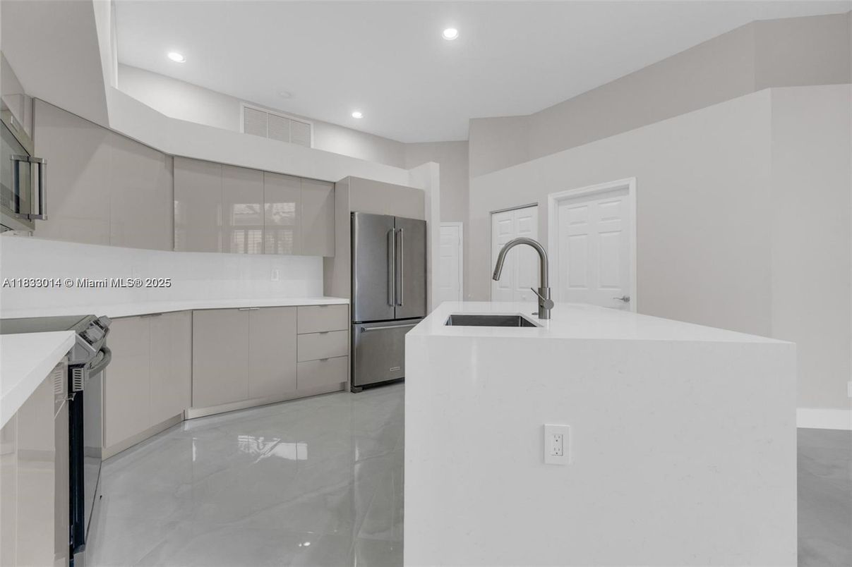 Interior, Kitchen, Recessed Lighting