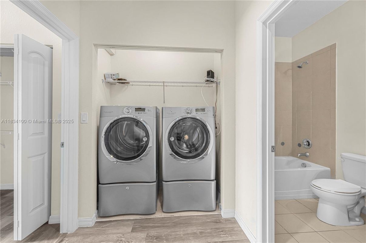 Bathroom, Interior, Washer