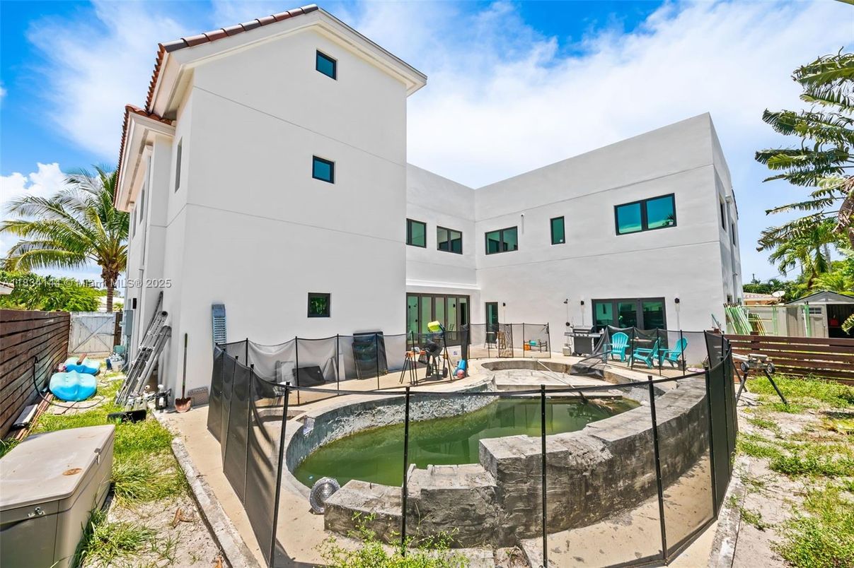 Backyard, Exterior, Playground, Pool