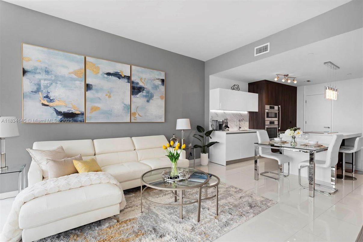 Dining room, Interior, Kitchen, Living room, Pendant Lights, Stainless Steel Appliances