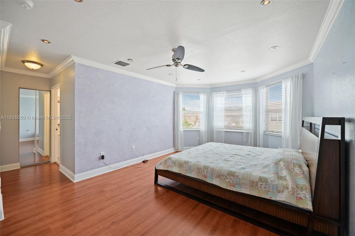Bedroom, Interior, Recessed Lighting, Wood Texture Flooring