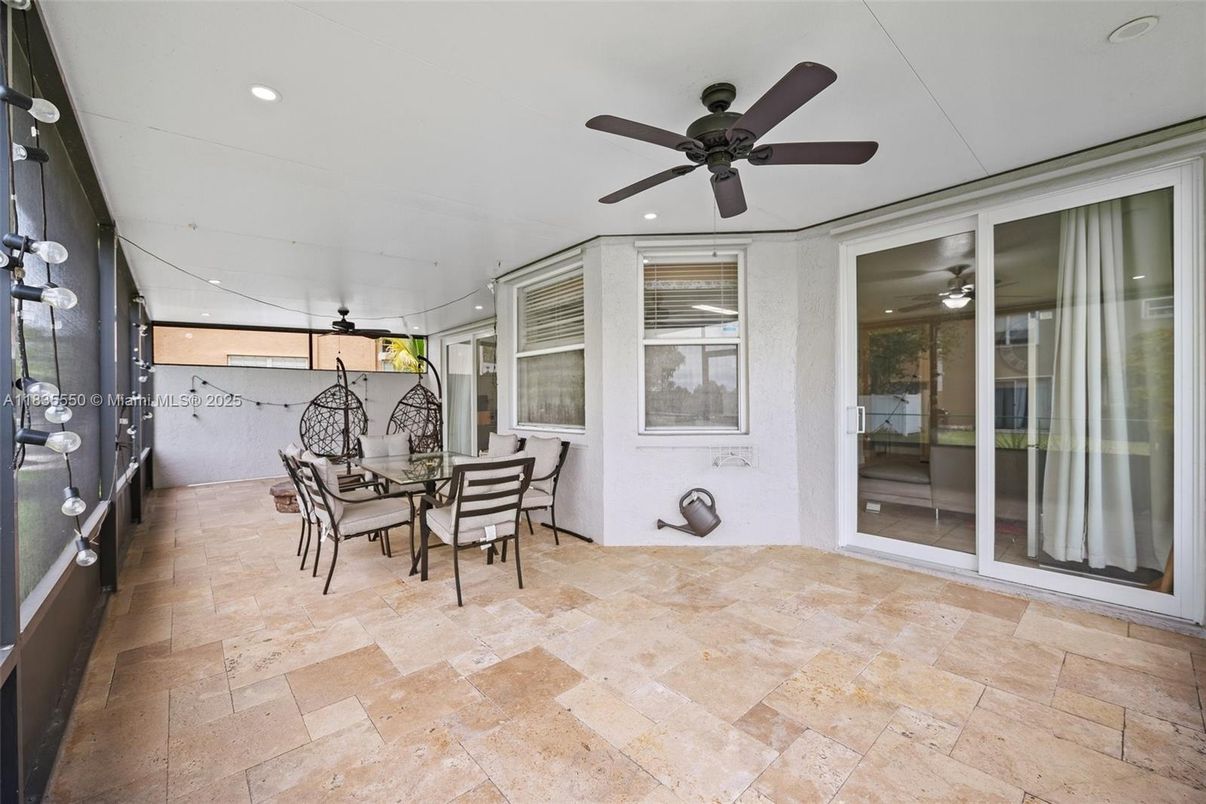 Dining room, Interior, Recessed Lighting, Sun Room