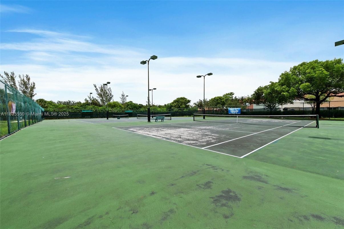 Exterior, Tennis Courts