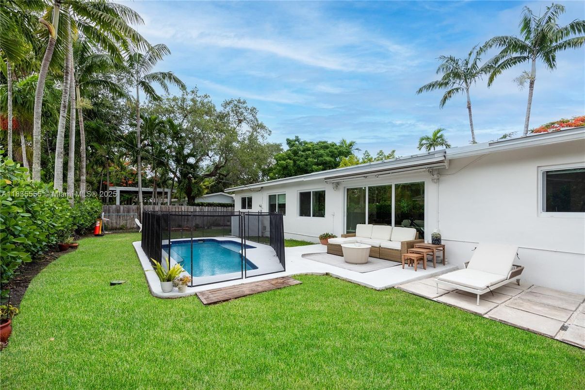 Backyard, Exterior, Pool