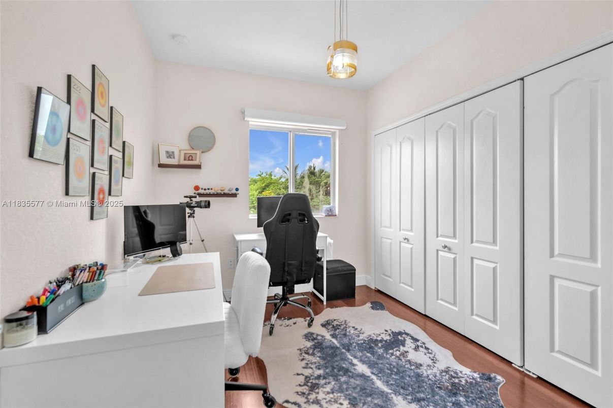 Home Office, Interior, Pendant Lights, Wood Texture Flooring