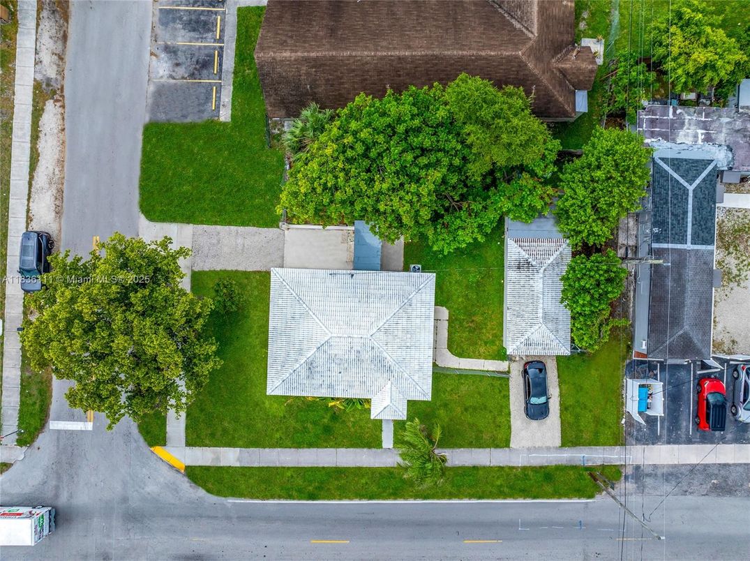 Exterior, Drone