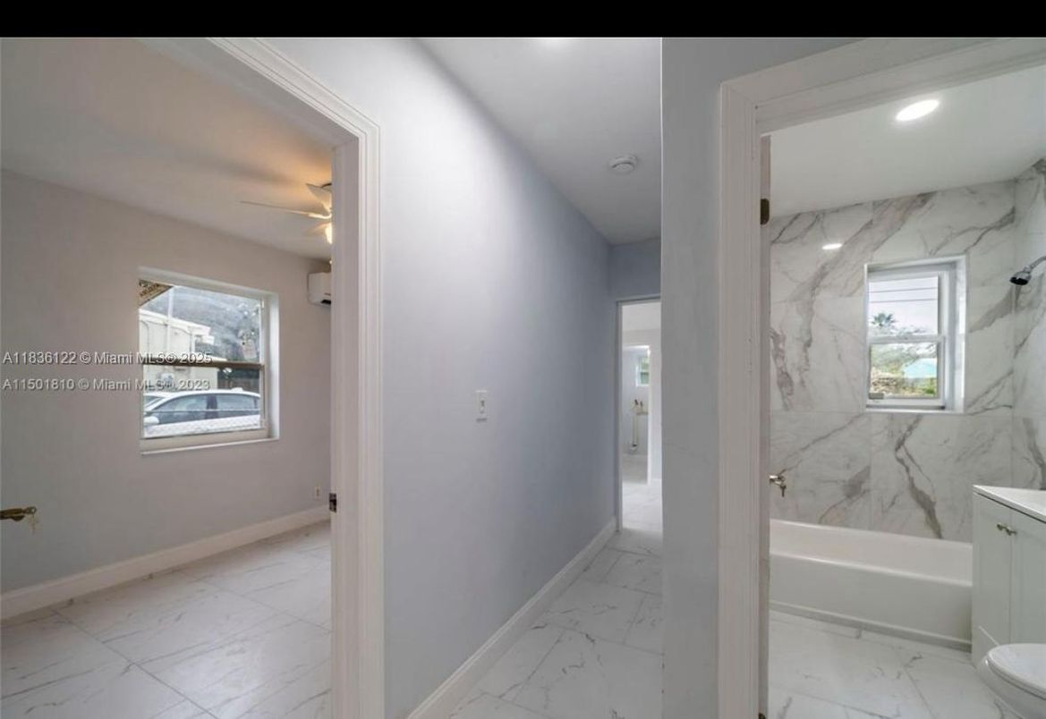 Bathroom, Interior, Marble, Marble Walls, Recessed Lighting