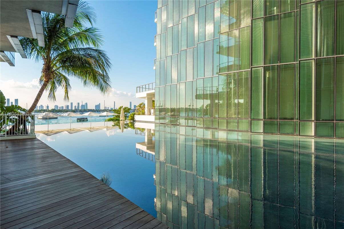 Exterior, Pool, Water