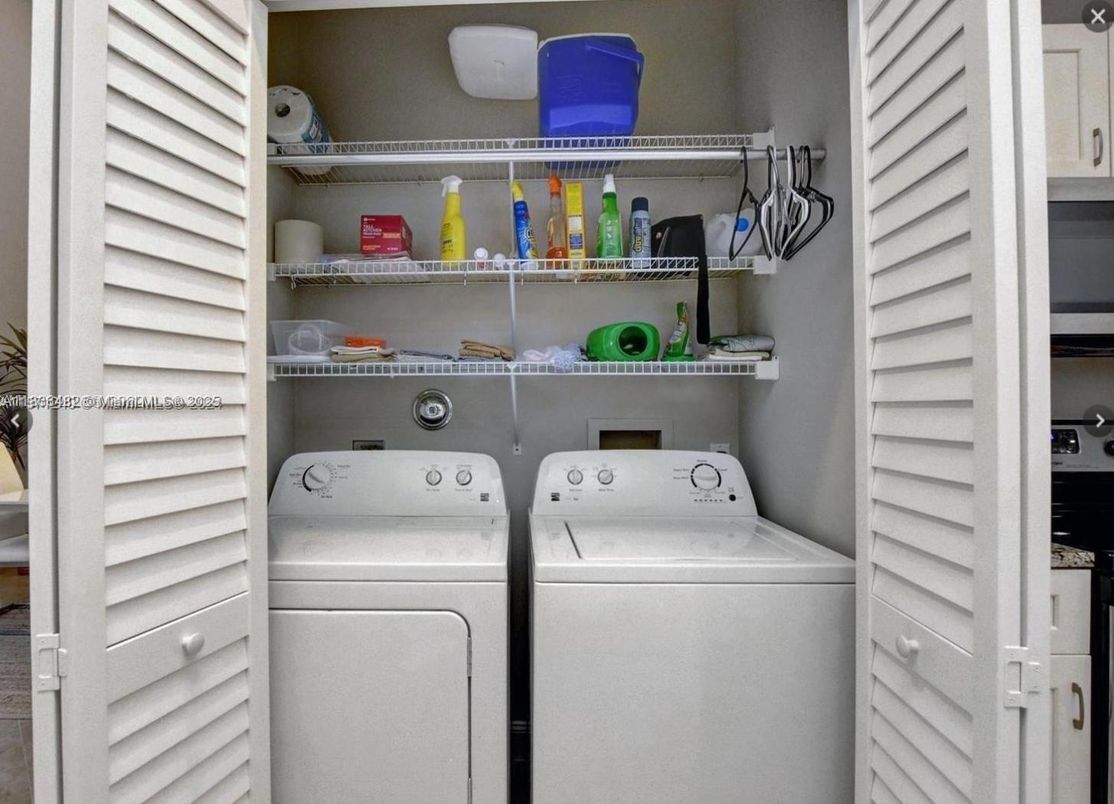 Interior, Utility Closets, Washer
