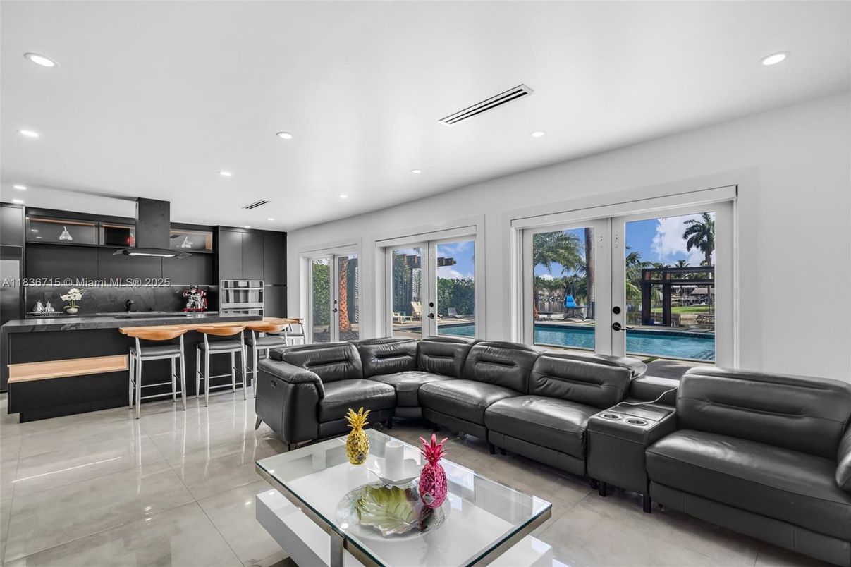 Interior, Kitchen, Living room, Recessed Lighting