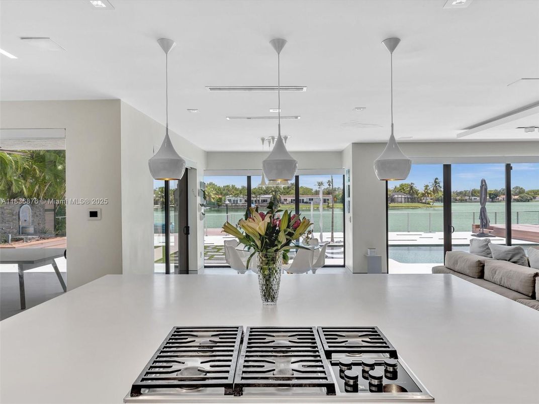 Interior, Kitchen, Pendant Lights, Recessed Lighting, Water