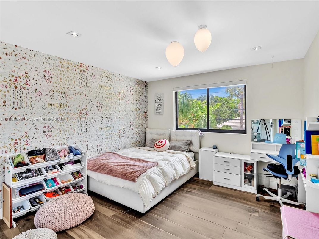 Bedroom, Home Office, Interior, Recessed Lighting, Wood Texture Flooring