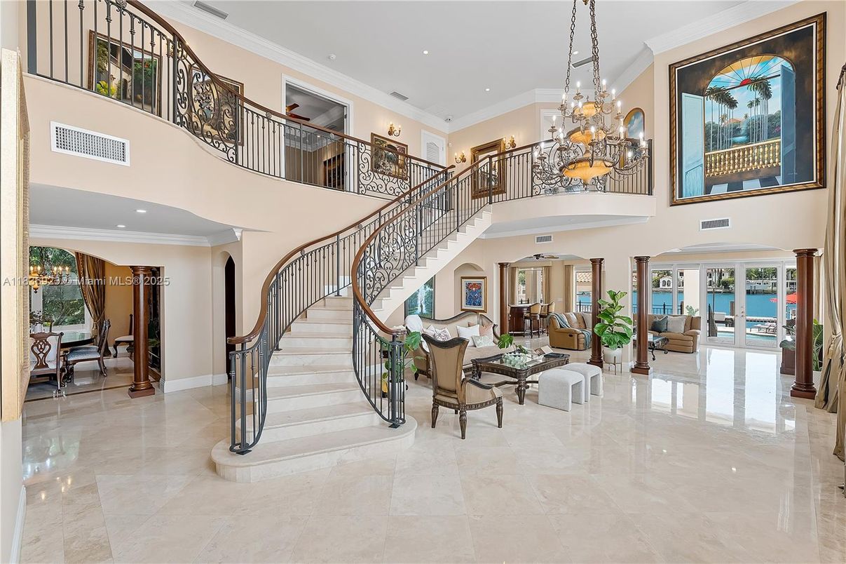 Chandelier, Dining room, Interior, Living room, Recessed Lighting, Water