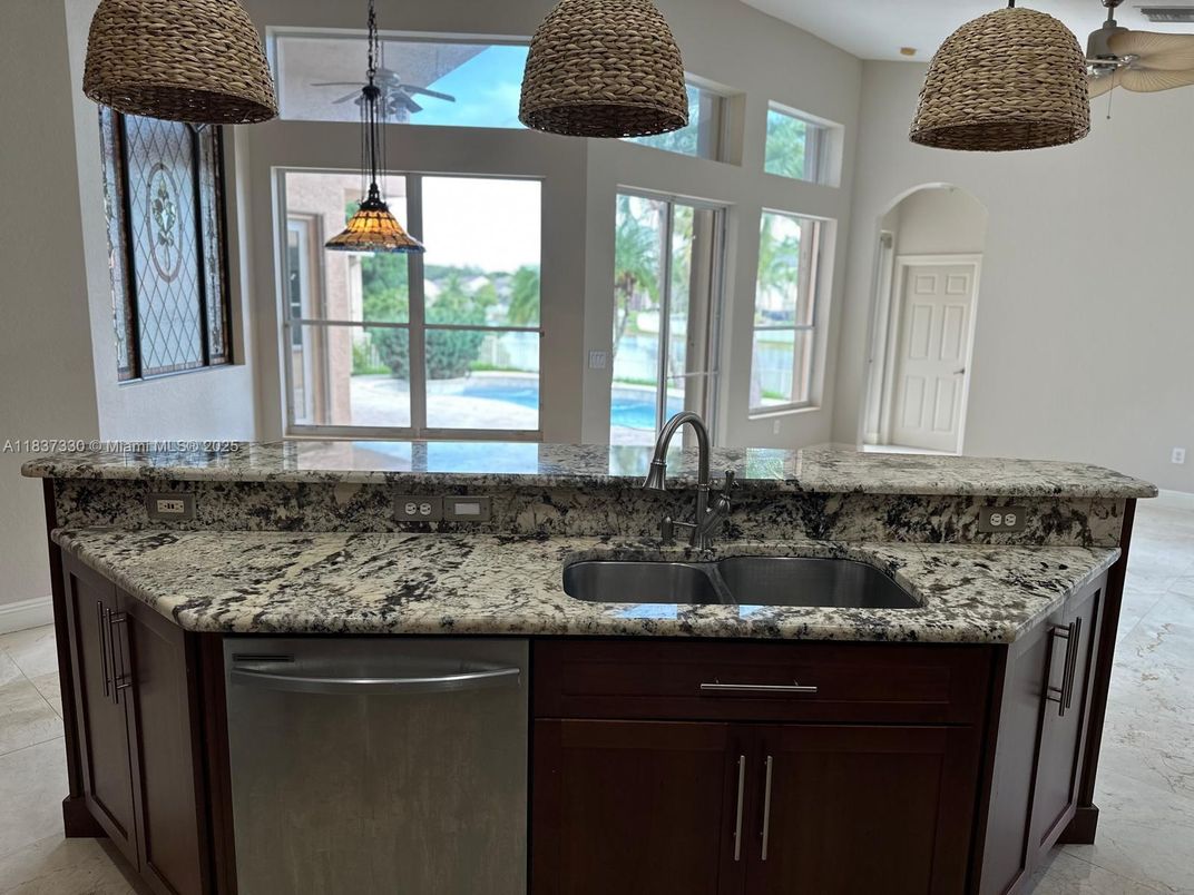 Interior, Kitchen, Pendant Lights