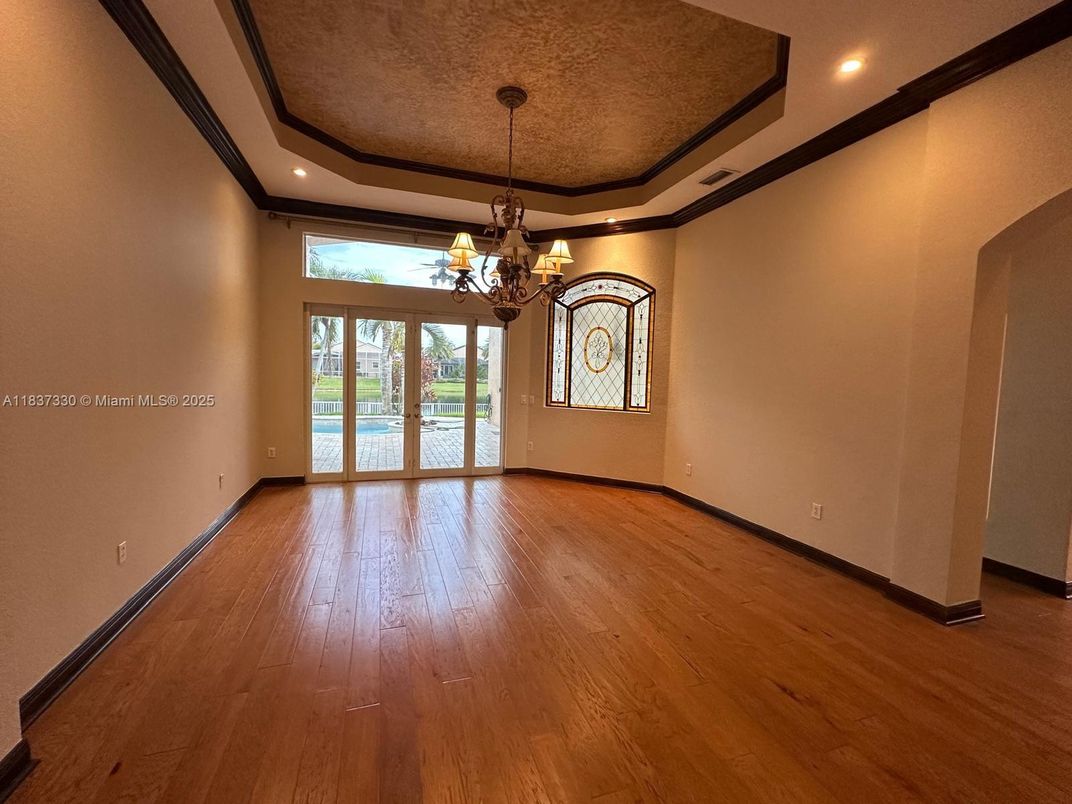 Chandelier, Empty room, Interior, Recessed Lighting, Wood Texture Flooring
