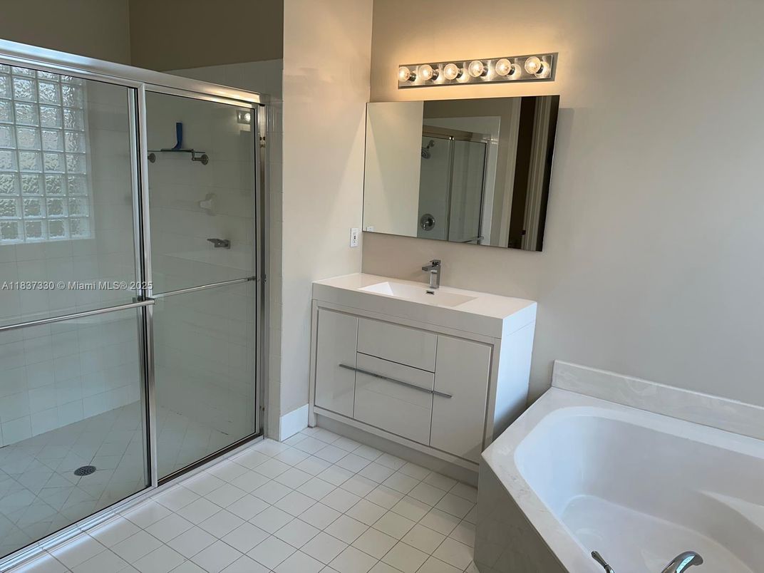Bathroom, Dual Sink Vanities, Glass Shower, Interior