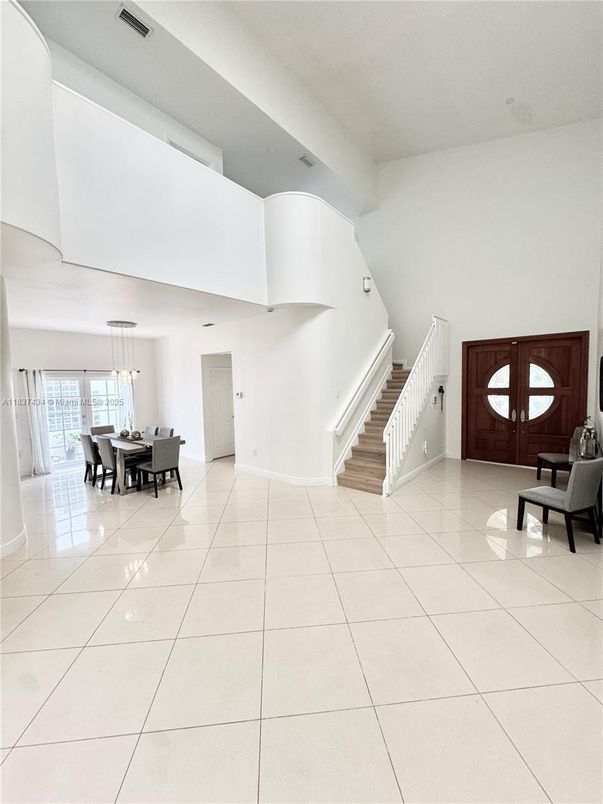 Dining room, Interior, Pendant Lights