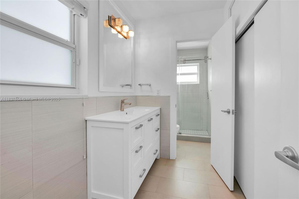 Bathroom, Dual Sink Vanities, Glass Shower, Interior