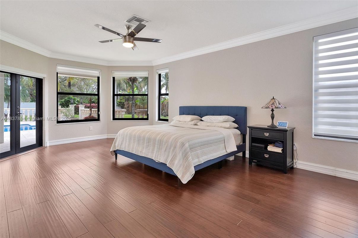 Bedroom, Interior, Wood Texture Flooring