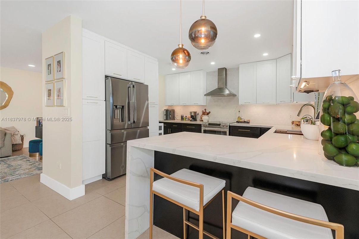 Interior, Kitchen, Pendant Lights, Recessed Lighting