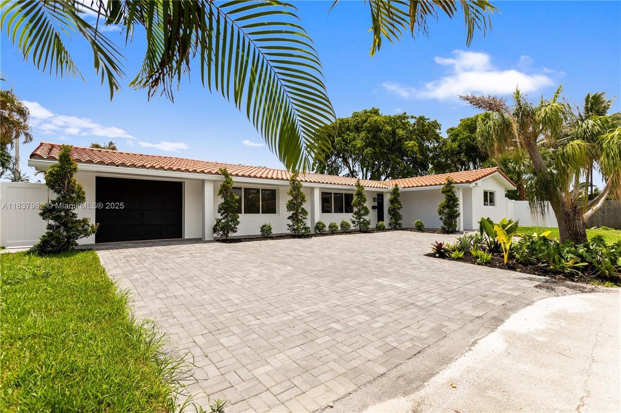Attached, Backyard, Exterior, Facade, Spanish Mediterranean