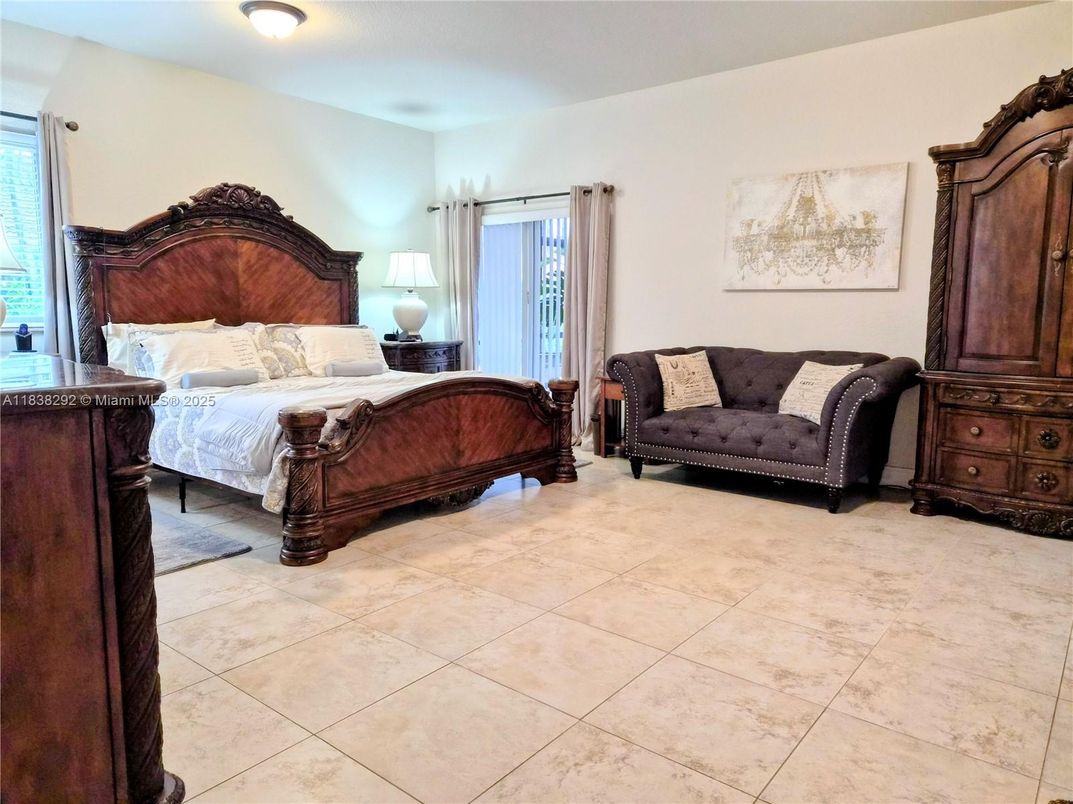 Bedroom, Interior