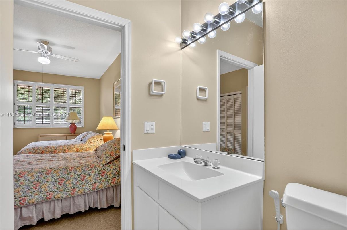 Bathroom, Bedroom, Interior