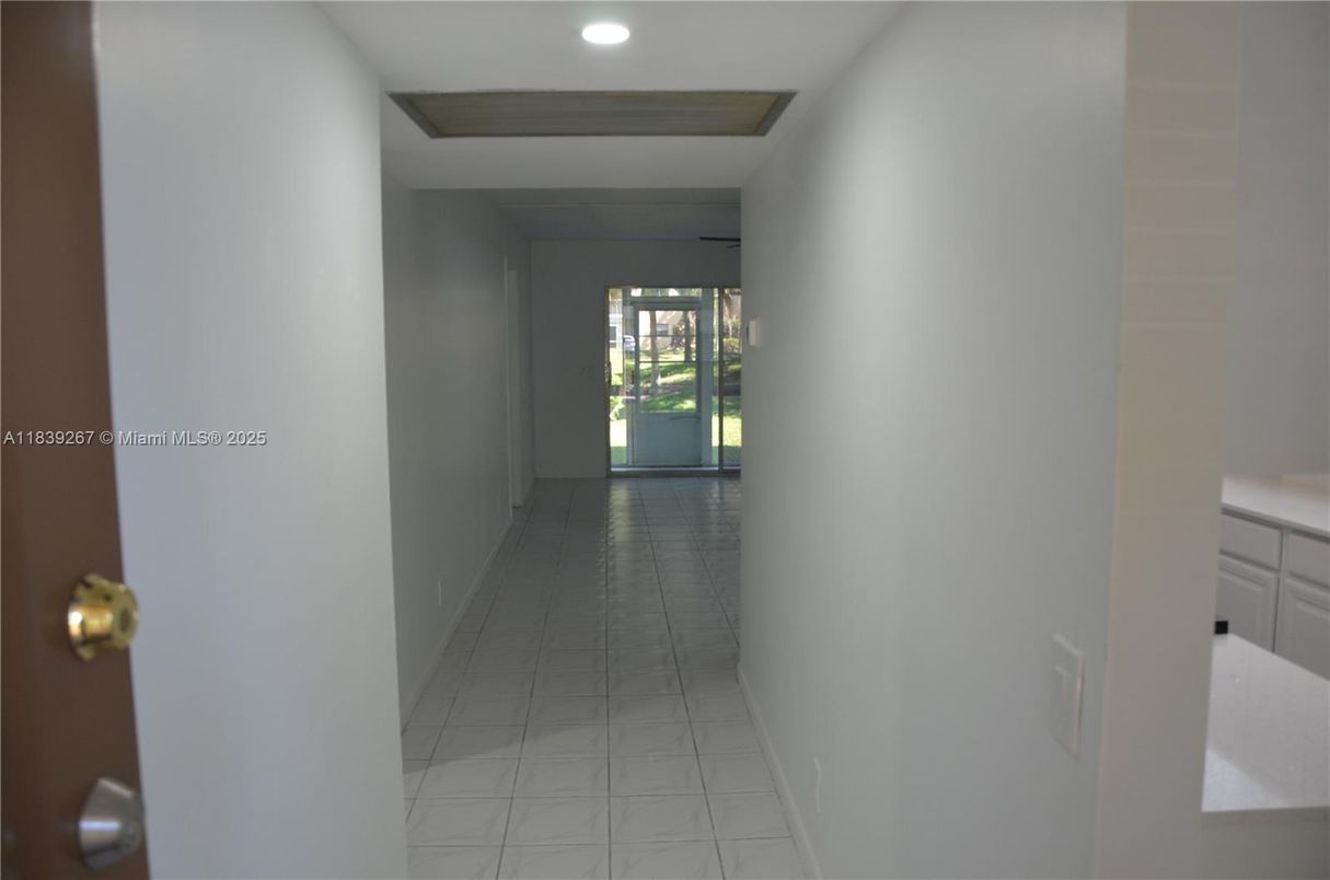 Interior, Recessed Lighting