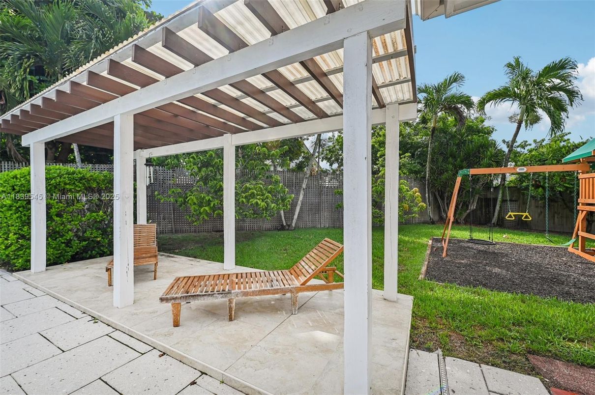 Backyard, Exterior, Playground