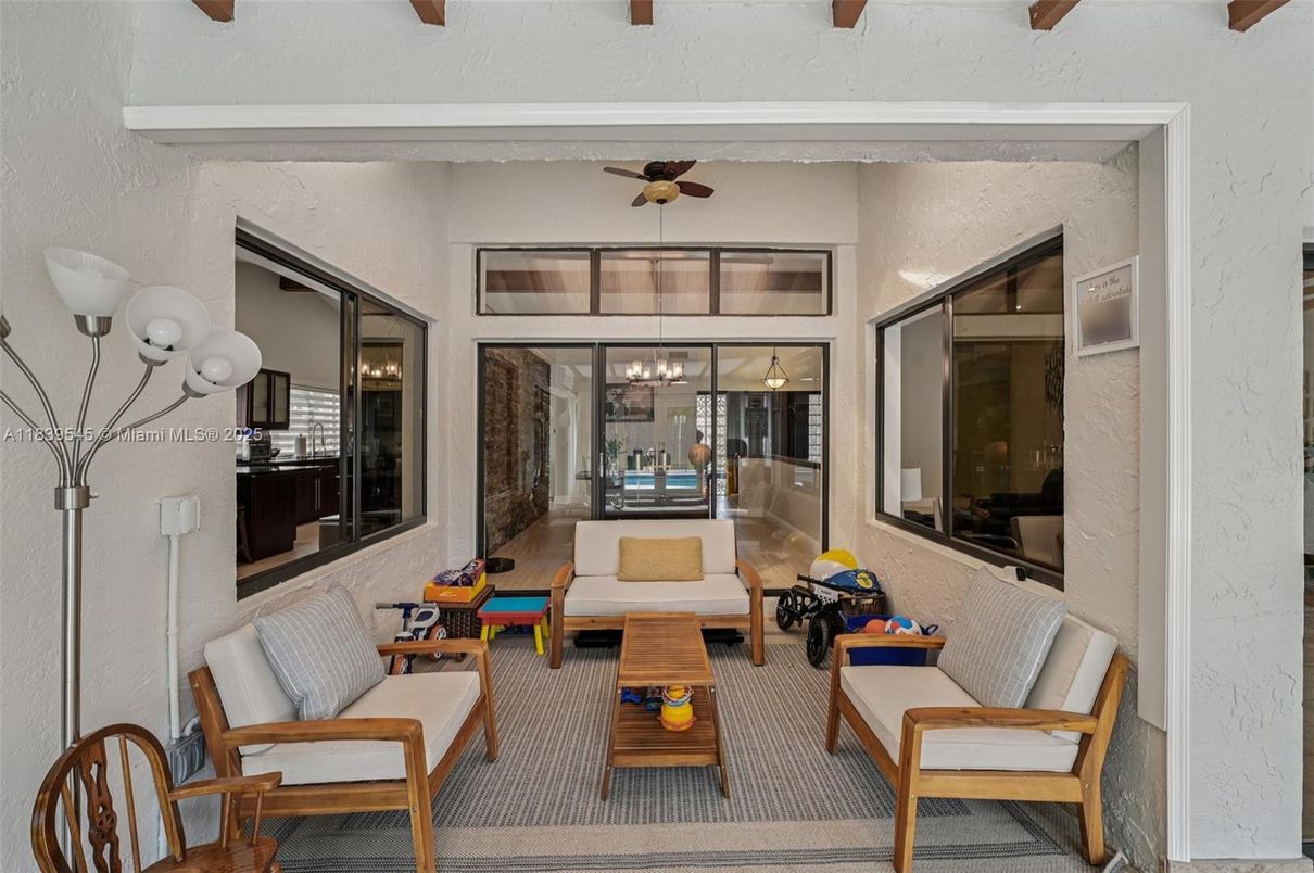 Dining room, Interior, Living room